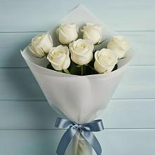 Букет 7 Белых роз Эдлесс Лав в Манычском