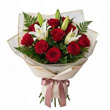 Букет цветов из:  Лилии и Розы #REPLACE_PRED# Манычском