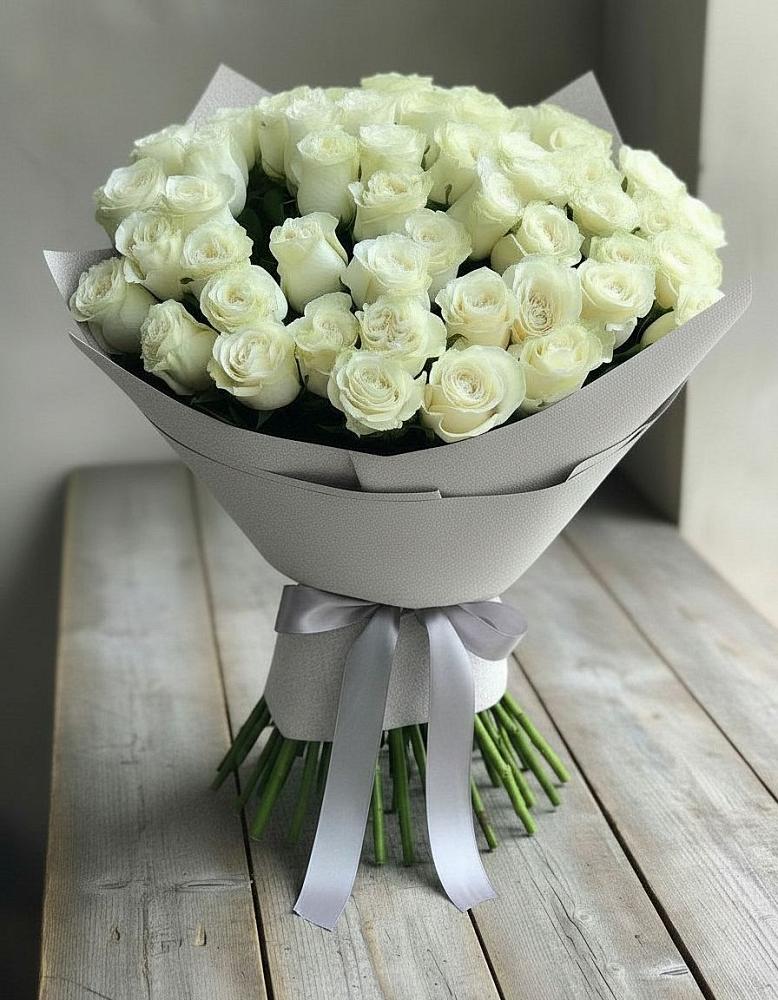 Букет 35 Белых роз в Манычском