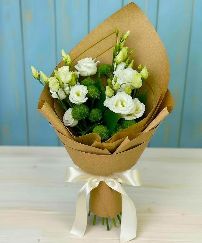 Букет цветов из: Хризантемы и Лизиантусы в Манычском