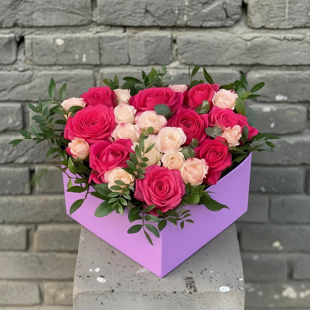 Цветочная композиция из Розы в коробке в Манычском