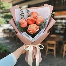 Букет цветов из:  Розы в Манычском