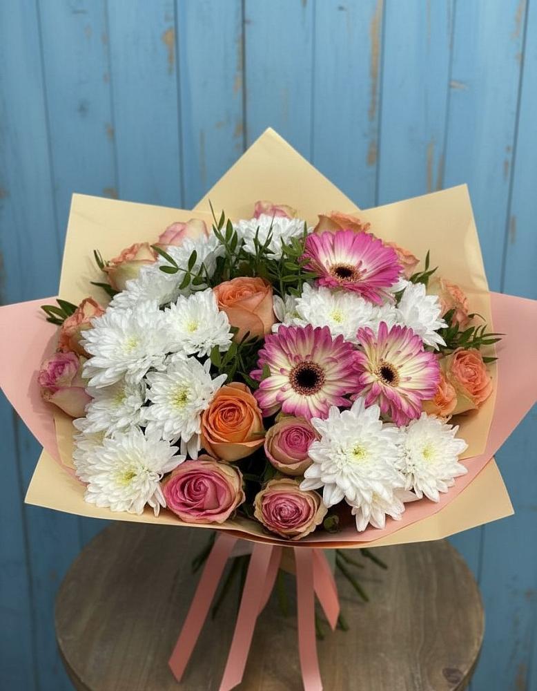 Букет цветов из: Розы, Герберы и Хризантемы в Манычском