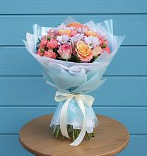 Букет цветов из:  Хризантемы и Розы в Манычском