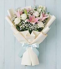 Букет цветов из:  Лилии в Манычском