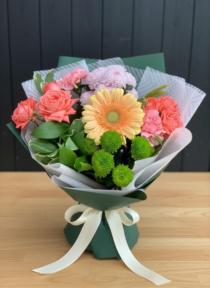 Букет цветов из: Гвоздики, Розы, Герберы и Хризантемы в Манычском